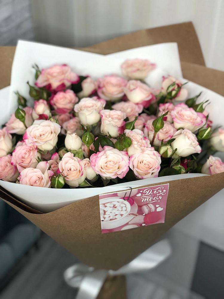 Букет теплый ветер во Владивостоке Букет цветов из: Розы во Владивостоке