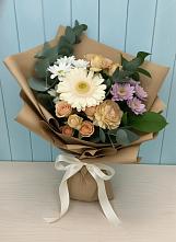 Букет цветов из:  Герберы и Хризантемы во Владивостоке