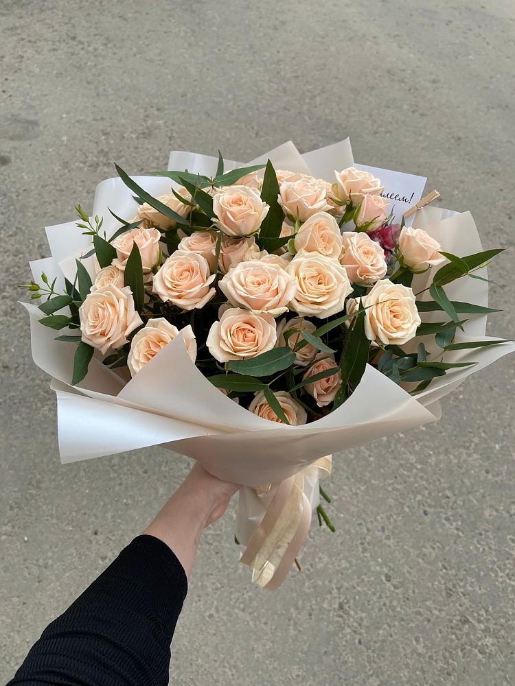 Кремовые розы Латте во Владивостоке Букет Кремовые розы Латте во Владивостоке