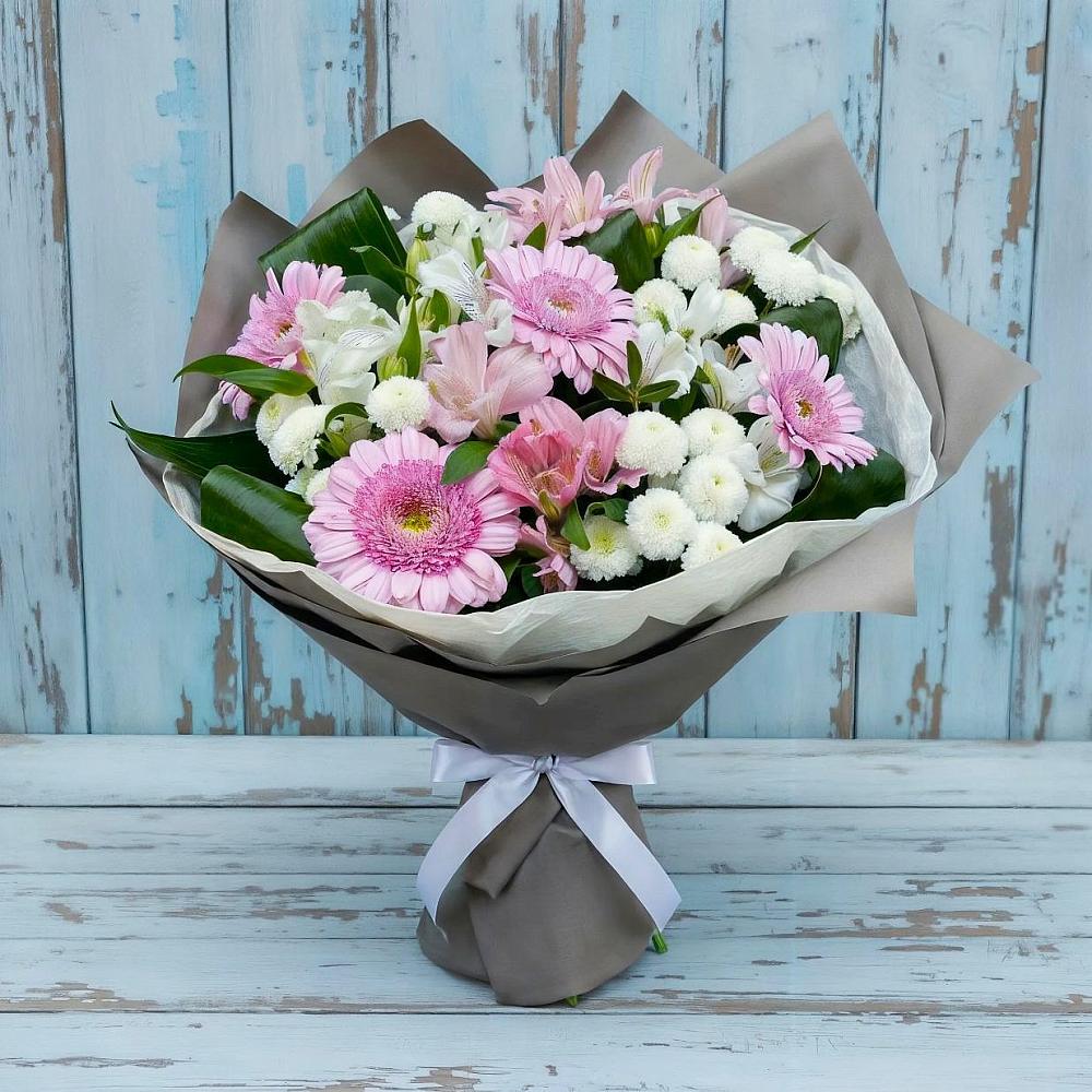 Букет цветов из: Герберы, Альстромерии и Хризантемы во Владивостоке