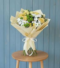 Букет Луч солнца во Владивостоке Букет цветов из:  Хризантемы и Розы во Владивостоке