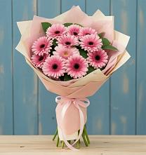 Букет пурпурно-розовый во Владивостоке Букет цветов из:  Герберы во Владивостоке